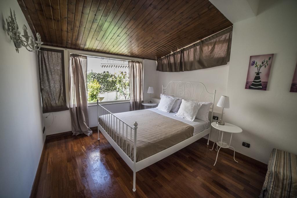 La Maison Jardin Apartment Taormina Szoba fotó