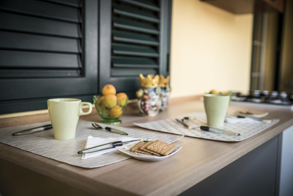 La Maison Jardin Apartment Taormina Szoba fotó